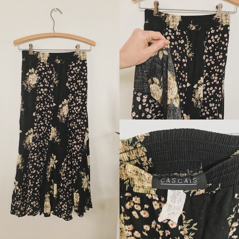 VINTAGE - 90’shigh-waisted, floral midi skirt